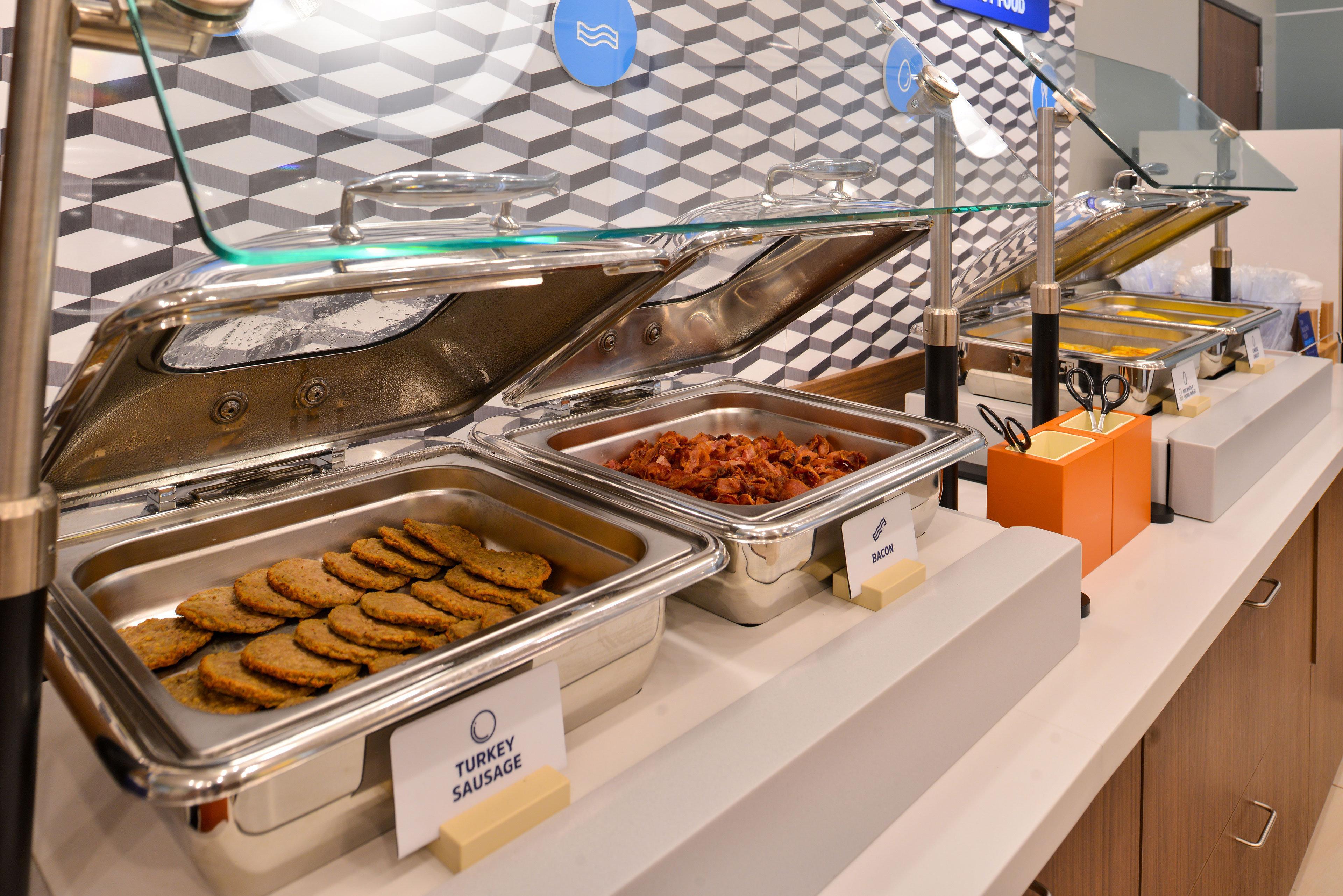 Holiday Inn Express Hotel & Suites Sheldon By Ihg Bagian luar foto