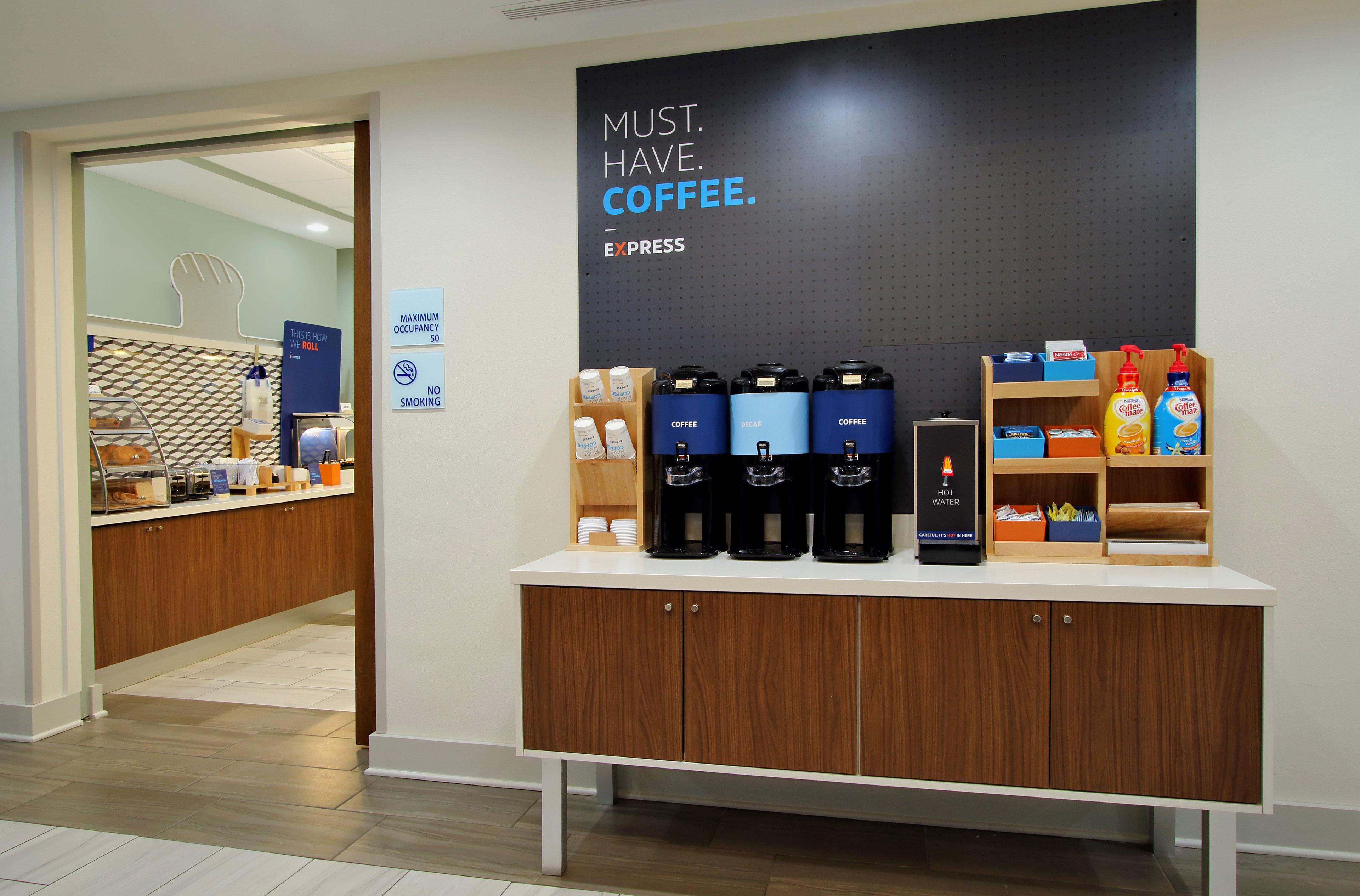 Holiday Inn Express Hotel & Suites Sheldon By Ihg Bagian luar foto